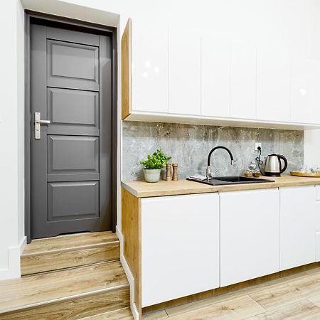 Niron Apartament Dom Z Papieru Sztokholm Pila Ngoại thất bức ảnh