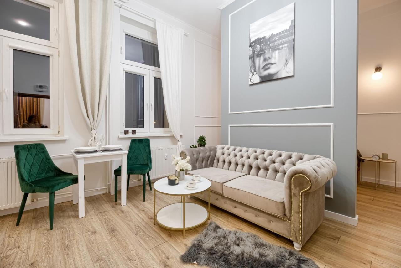 Niron Apartament Dom Z Papieru Sztokholm Pila Ngoại thất bức ảnh